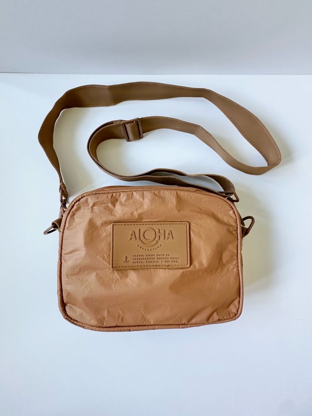 Aloha Collection Le Tour Crossbody Bag - Toffee